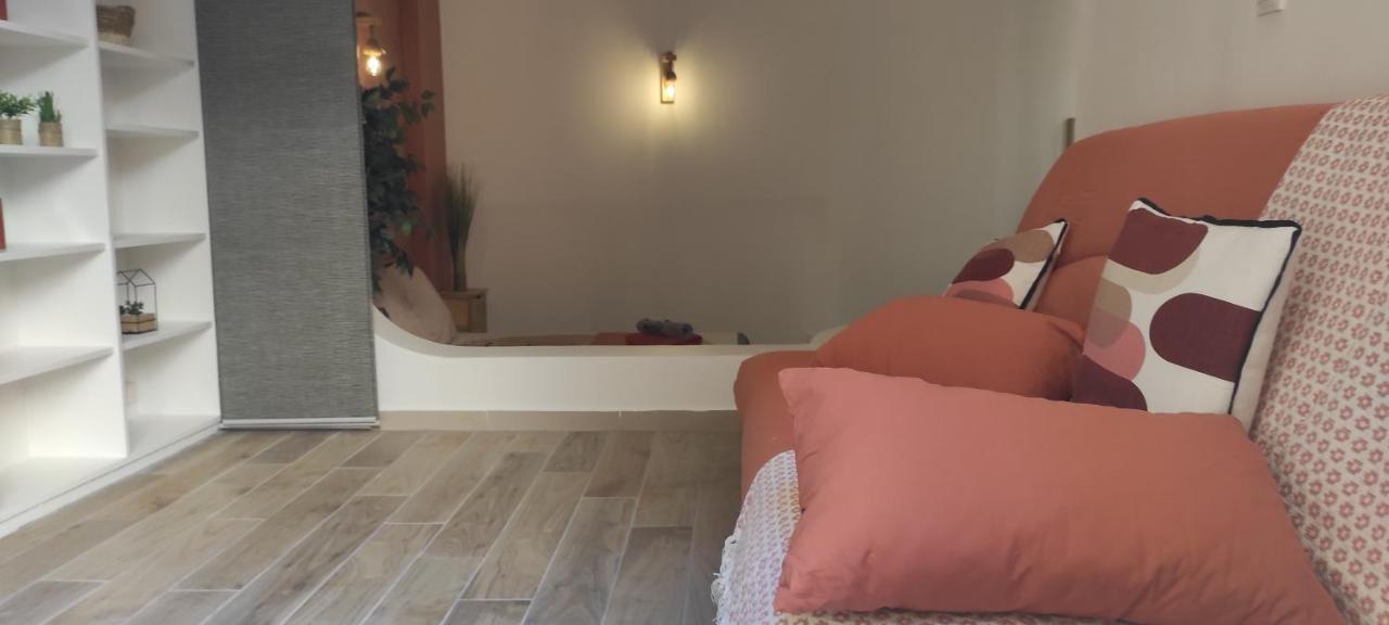 Appartamento Bastia F1 Type Loft Plein Centre, Calme, Clim, Refait à Neuf Et à 200m Du Port Bastia (Corsica)